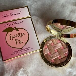 Too Faced Radiant Matte Bronzer Sweetie Pie🍑🥧